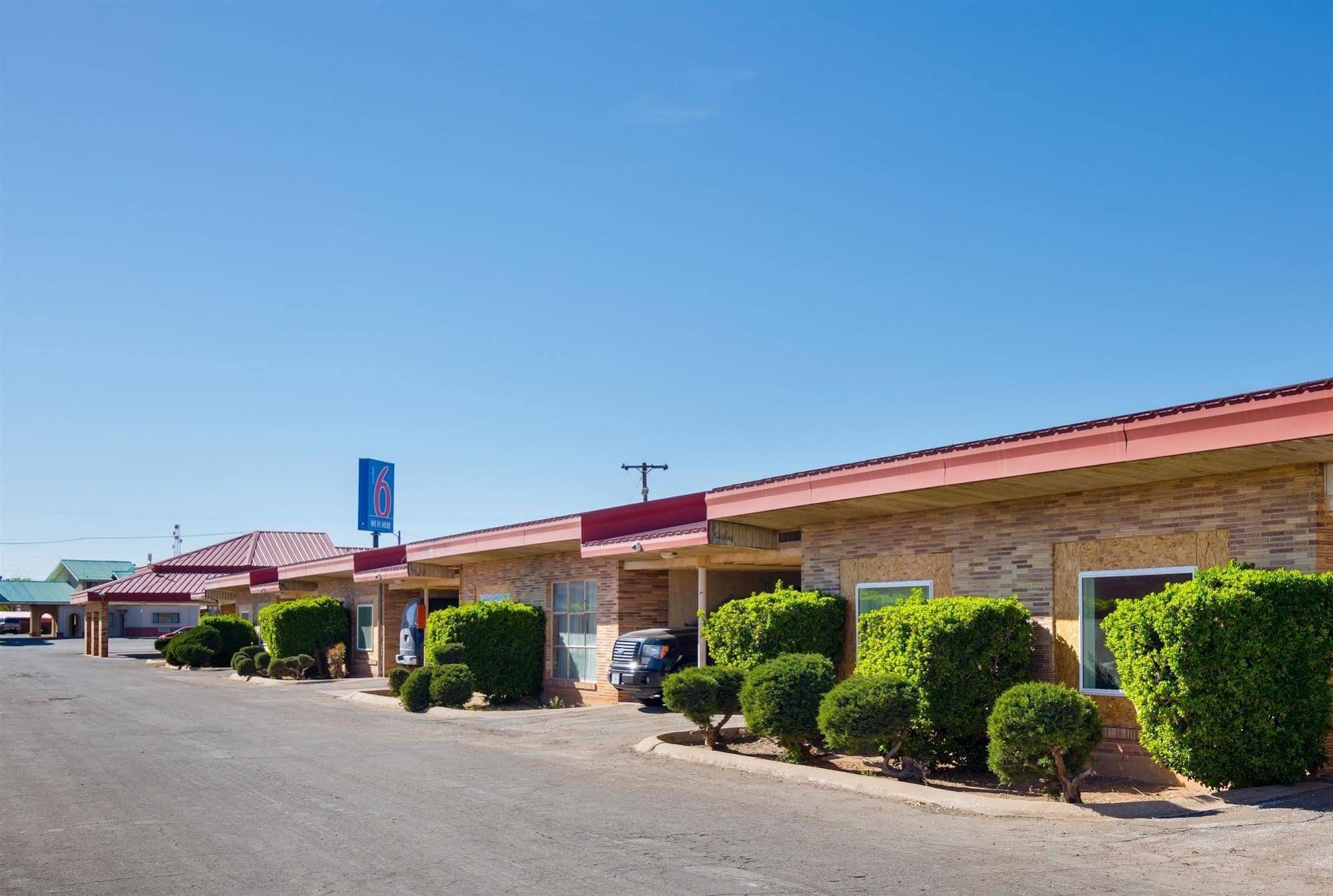 Motel 6 ฮอบส์ ภายนอก รูปภาพ