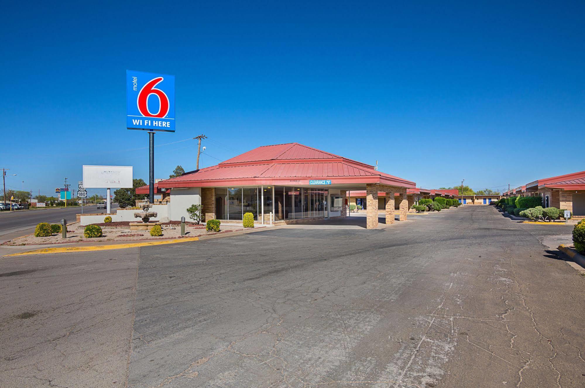 Motel 6 ฮอบส์ ภายนอก รูปภาพ
