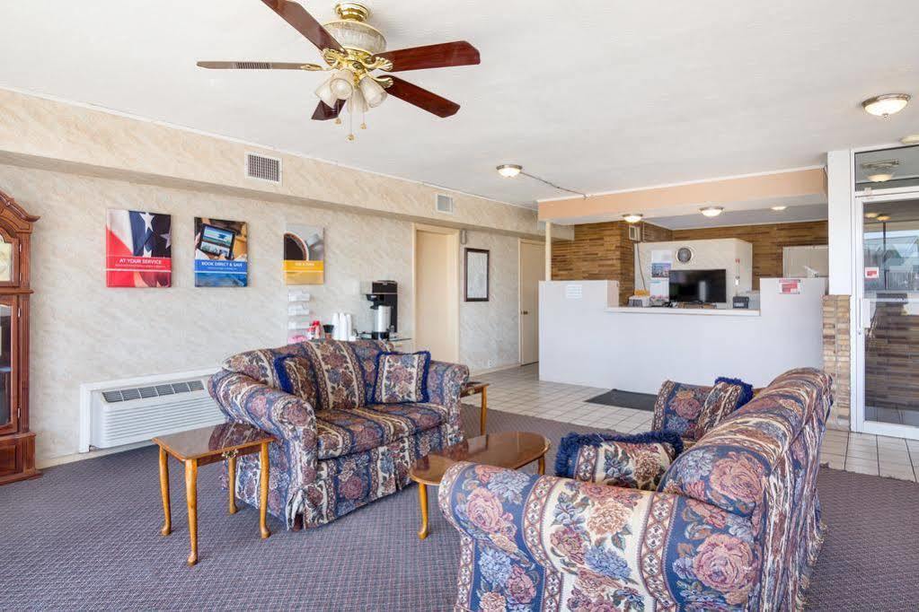 Motel 6 ฮอบส์ ภายนอก รูปภาพ